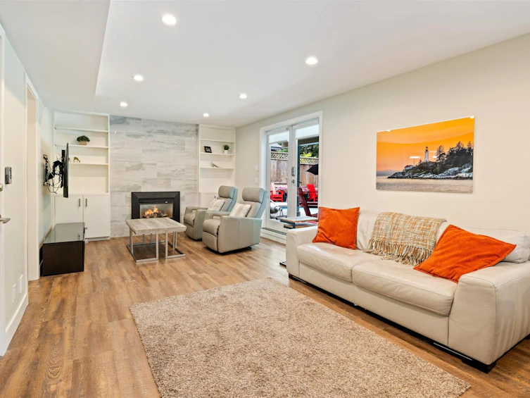 5436 Blueberry Lane, North Vancouver, BC, V7R 4N1 - 24