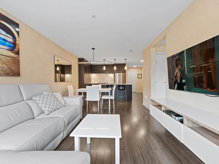 312-1679 Lloyd Avenue, North Vancouver, BC, V7P 0A9 - 6