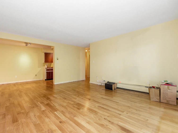 410-1435 Nelson Street, Vancouver, BC, V6G 2Z3 - 5