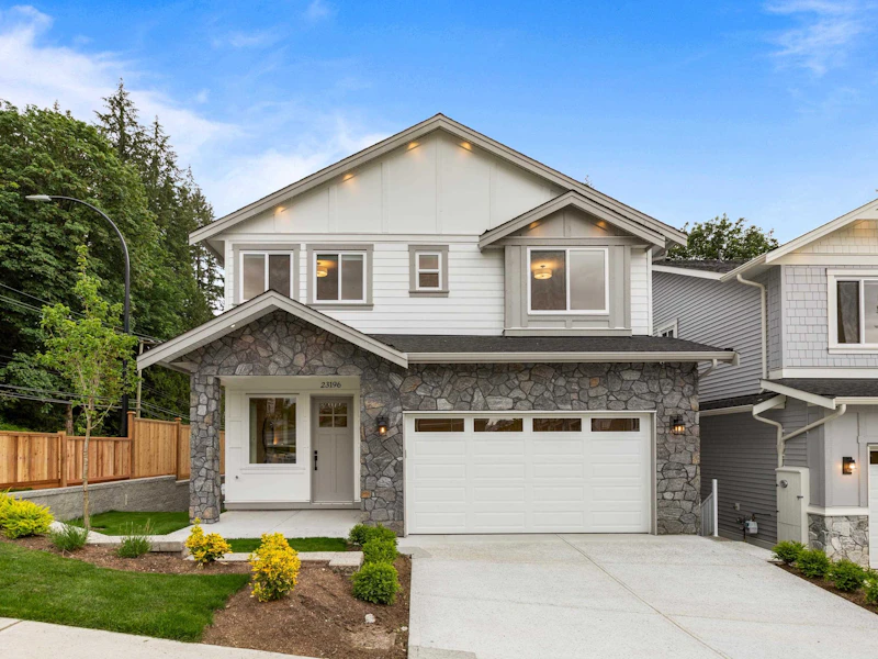 23196 136th Avenue, Maple Ridge BC