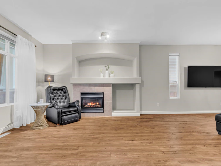 24372 103 Avenue, Maple Ridge, BC, V2W 2E7 - 8