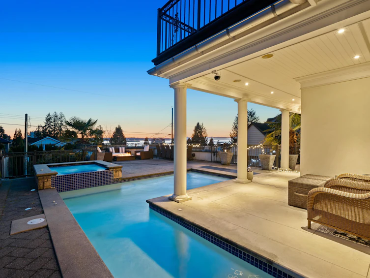 2285 Kings Avenue, West Vancouver, BC, V7V 2C1 - 5