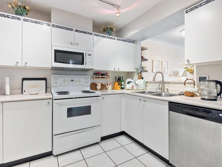 306-3590 W 26th Avenue, Vancouver, BC, V6S 1N9 - 16