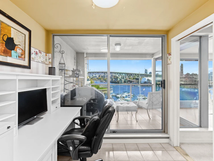 302-1012 Beach Avenue, Vancouver, BC, V6E 1T7 - 18