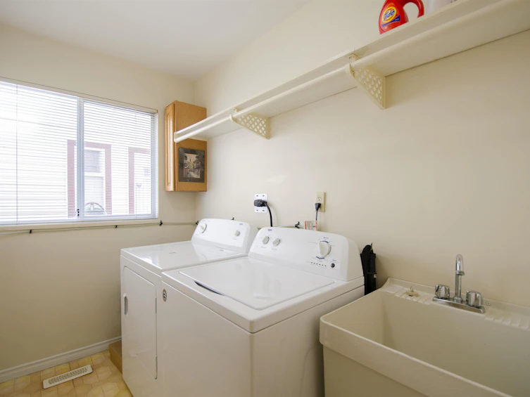 7855 Shackleton Drive, Richmond, BC, V7C 5H3 - 37