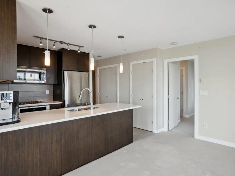 803-7325 Arcola Street, Burnaby, BC, V5E 0A8 - 10