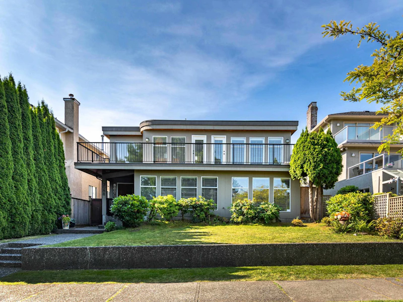 3088 W 21st Avenue, Vancouver BC V6L 1L1