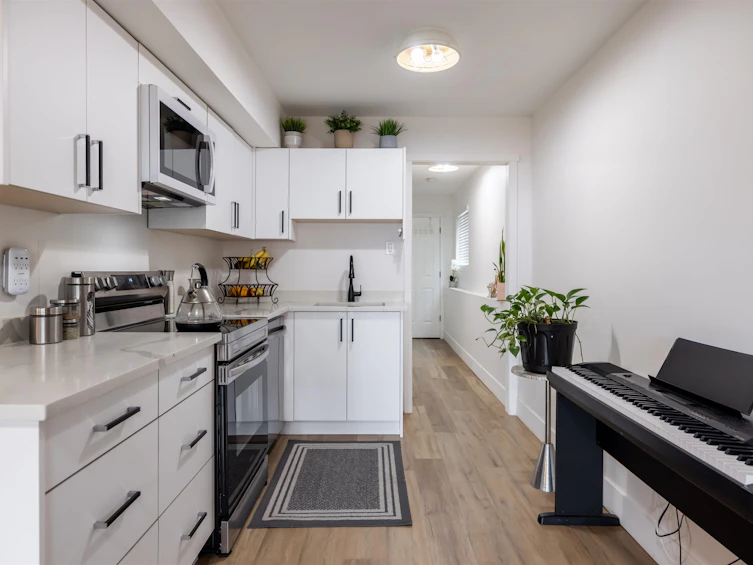 15170 Beachview Avenue, Surrey, BC, V4B 1P6 - 25