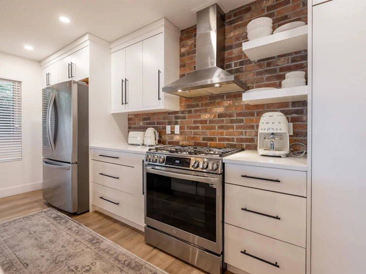 15170 Beachview Avenue, Surrey, BC, V4B 1P6 - 4