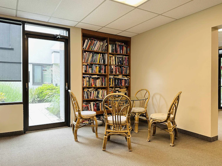 1403-9521 Cardston Crescent, Burnaby, BC, V3N 4R8 - 12