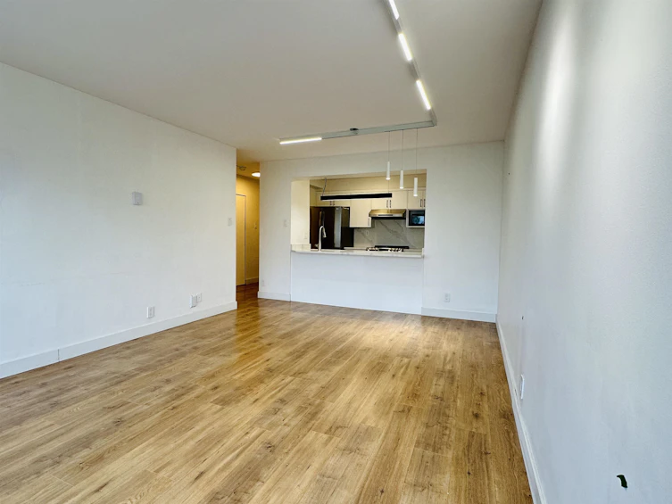 1403-9521 Cardston Crescent, Burnaby, BC, V3N 4R8 - 7