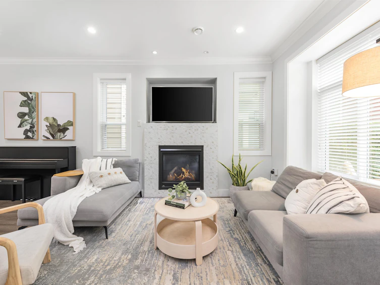 4355 Fleming Street, Vancouver, BC, V5N 3W4 - 2