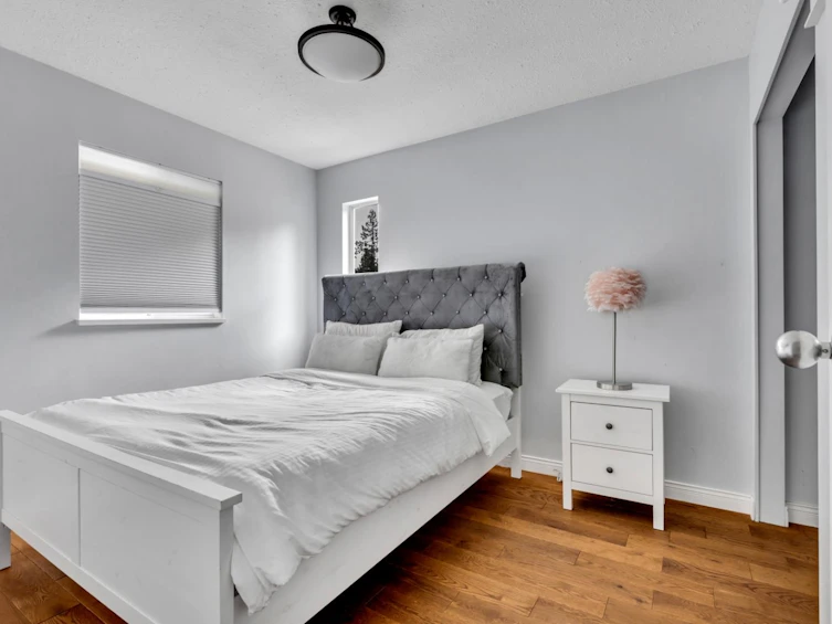 5853 Grousewoods Crescent, North Vancouver, BC, V7R 4V3 - 15