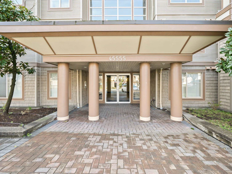414-45555 Yale Road, Chilliwack, BC, V2P 0A9 - 2