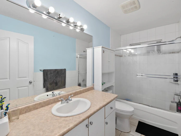 31551 Blueridge Drive, Abbotsford, BC, V2T 6S6 - 38