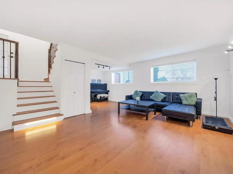 3865 Fir Street, Burnaby, BC, V5G 2A6 - 21