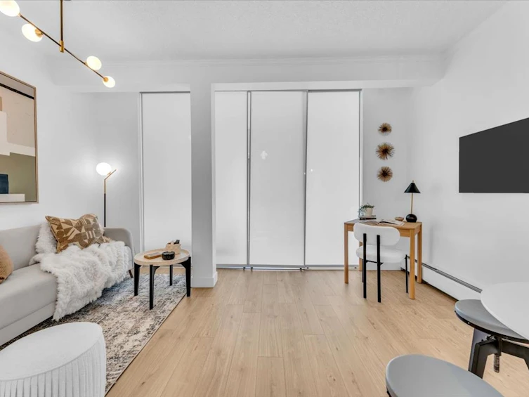 412-1655 Nelson Street, Vancouver, BC, V6G 1M4 - 2