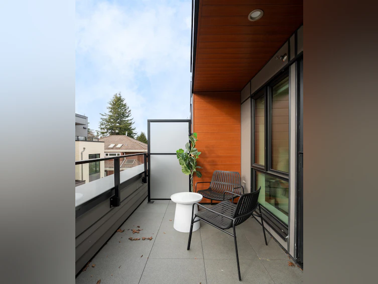 14-6778 Oak Street, Vancouver, BC, V6P 0L2 - 23
