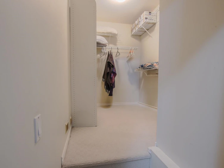 11483 228 Street, Maple Ridge, BC, V2X 3P3 - 11