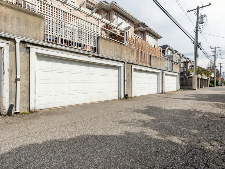 112-225 E 6th Street, North Vancouver, BC, V7L 1P4 - 33