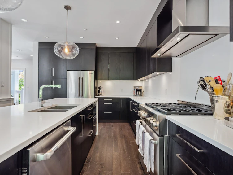 3761 Edgemont Boulevard, North Vancouver, BC, V7R 2P6 - 5