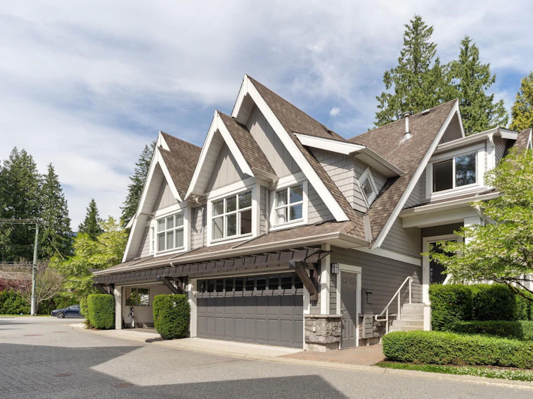 3761 Edgemont Boulevard, North Vancouver, BC, V7R 2P6