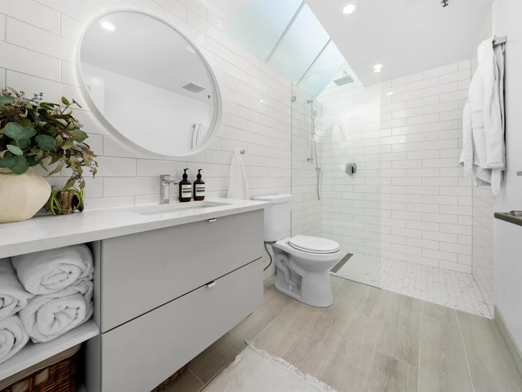 204-565 17th Street, West Vancouver, BC, V7V 3S9 - 12