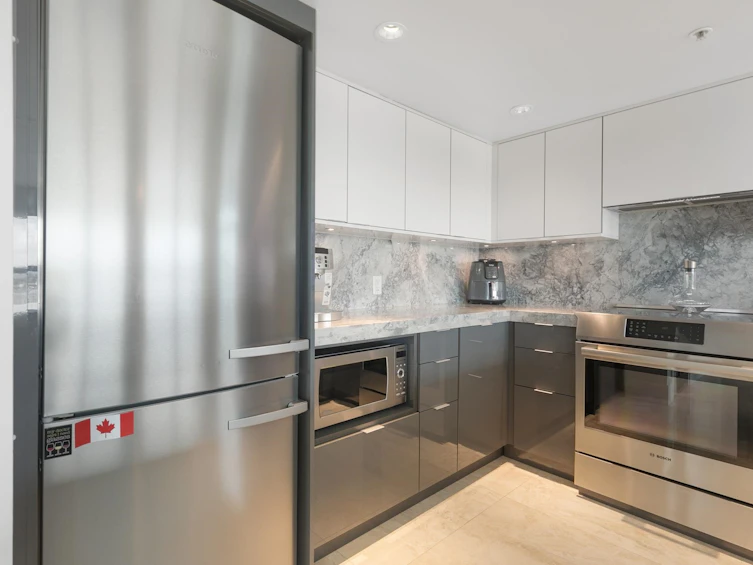 2402-1128 Quebec Street, Vancouver, BC, V6A 4E1 - 10