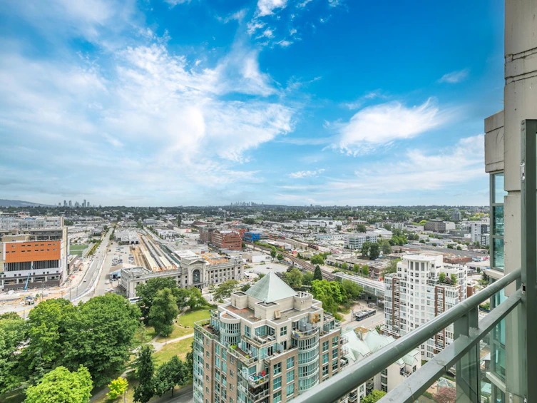 2402-1128 Quebec Street, Vancouver, BC, V6A 4E1 - 18