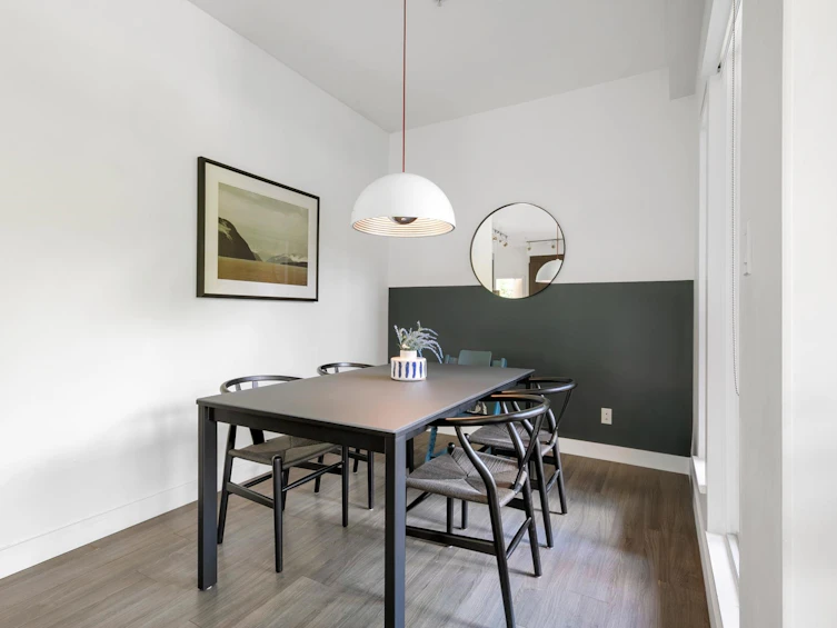 201-1201 W 16th Street, North Vancouver, BC, V7P 1R5 - 18