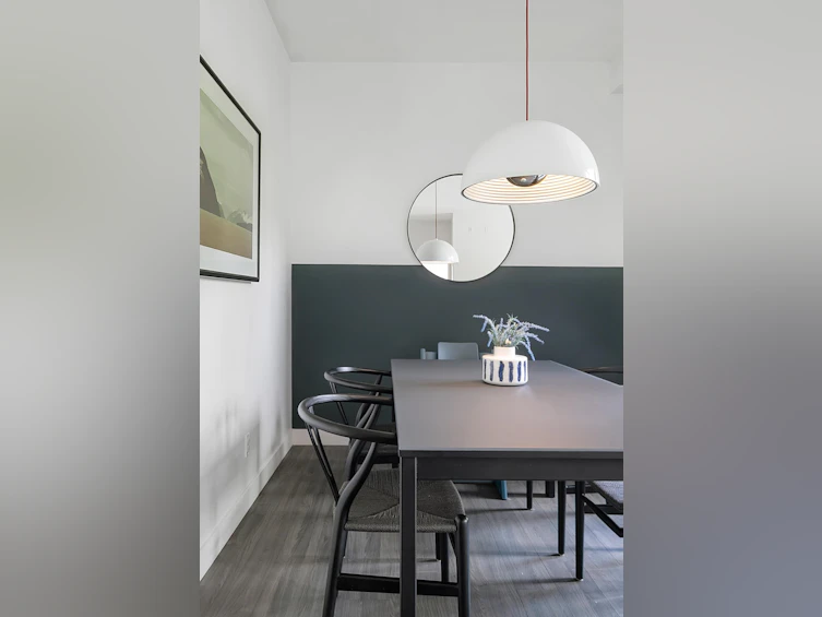 201-1201 W 16th Street, North Vancouver, BC, V7P 1R5 - 9