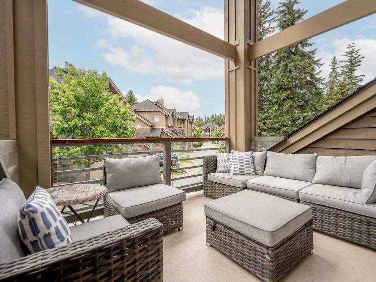 17-8030 Nicklaus North Boulevard, Whistler, BC, V8E 1J7 - 8