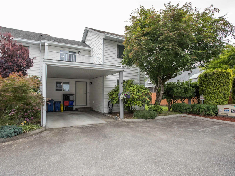 23 - 12070 207a Street, Maple Ridge BC V2X 9Y2