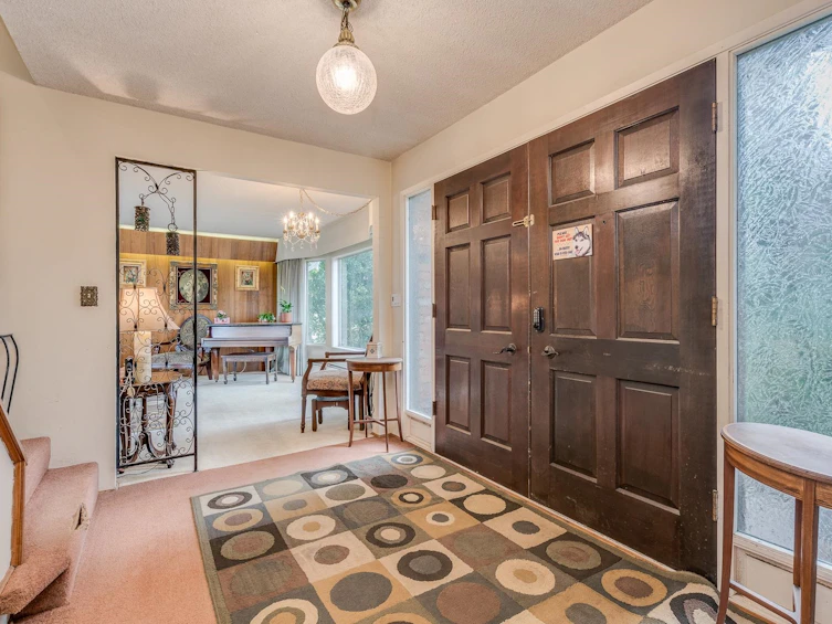 1076 Walalee Drive, Delta, BC, V4M 2L8 - 2