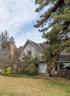 1076 Walalee Drive