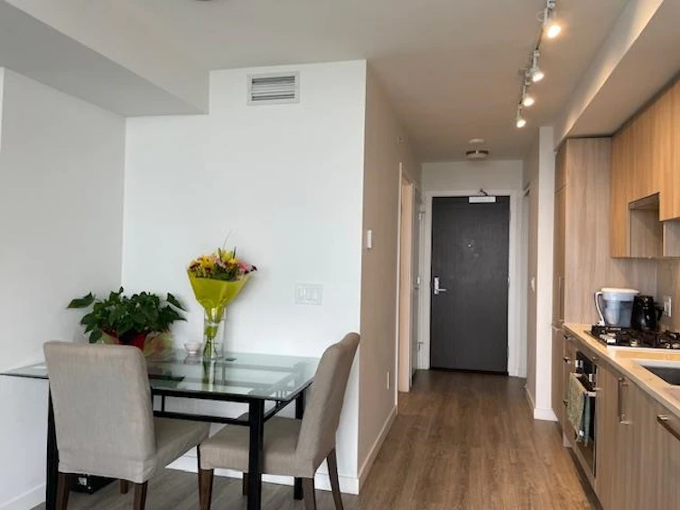 2904-13350 Central Avenue, Surrey, BC, V3T 0S1 - 5