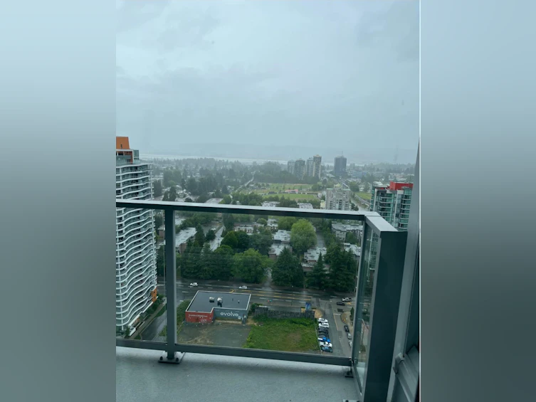 2904-13350 Central Avenue, Surrey, BC, V3T 0S1 - 10
