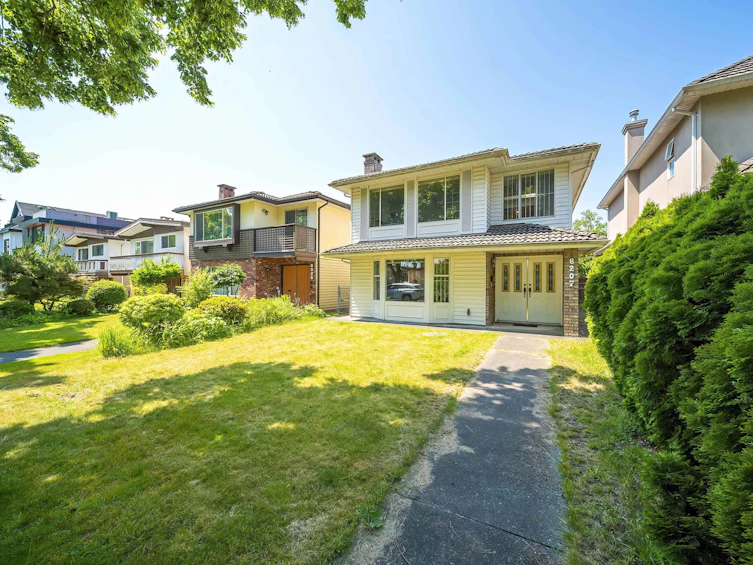 6207 Windsor Street, Vancouver, BC, V5W 3J2 - 2