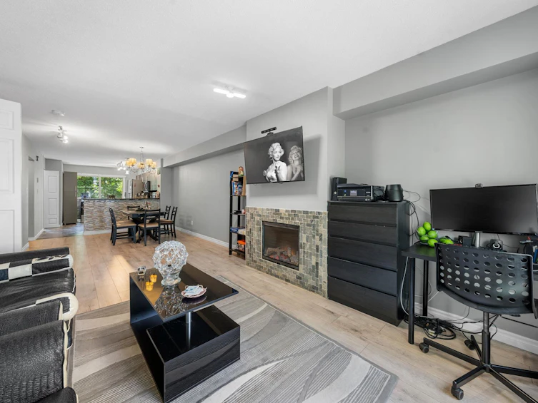 40-15155 62a Avenue, Surrey, BC, V3S 8A6 - 4