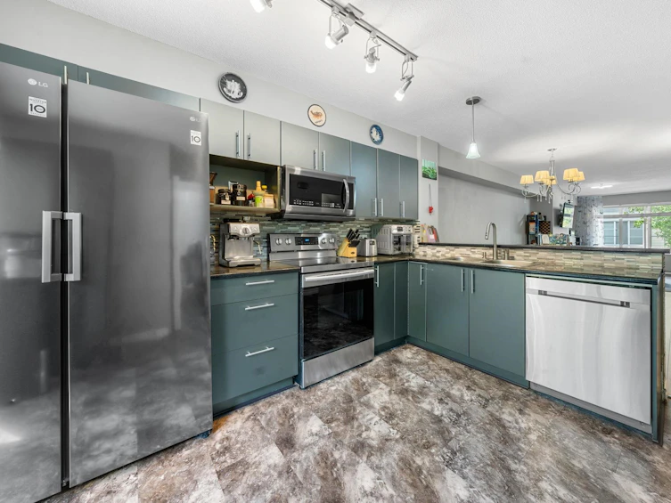 40-15155 62a Avenue, Surrey, BC, V3S 8A6 - 11