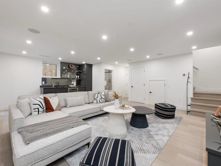 2-65 E King Edward Avenue, Vancouver, BC, V5V 2B8 - 27