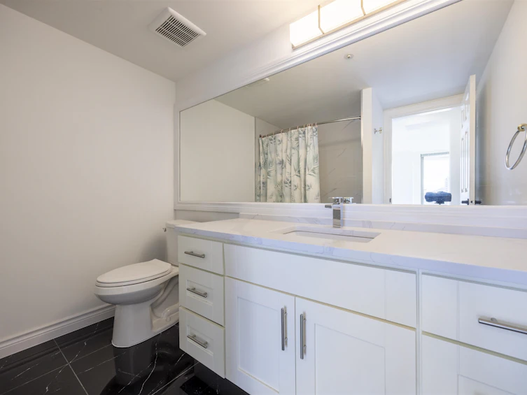 1501-3070 Guildford Way, Coquitlam, BC, V3B 7R8 - 11