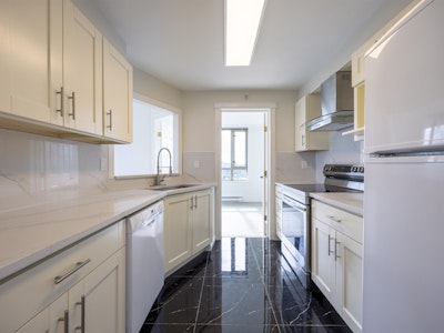 1501-3070 Guildford Way - 2