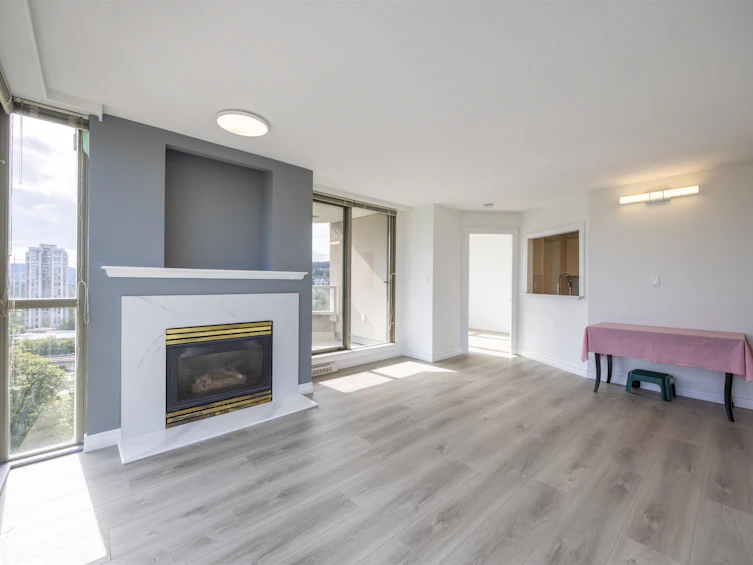 1501-3070 Guildford Way, Coquitlam, BC, V3B 7R8 - 9