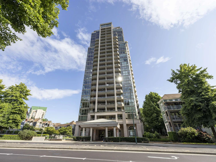 1501-3070 Guildford Way, Coquitlam, BC, V3B 7R8