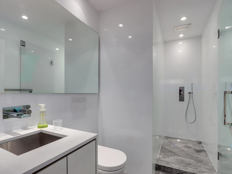 4368 W 15th Avenue, Vancouver, BC, V6R 3A8 - 11
