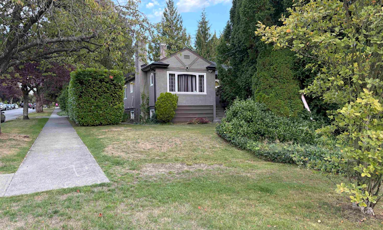 7606 Angus Drive