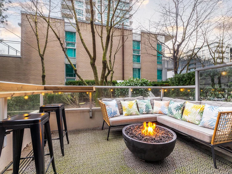 301-168 E Esplanade, North Vancouver, BC, V7L 4X8 - 12