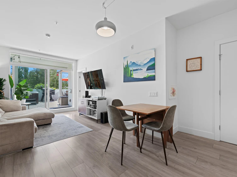 201-3420 St. Catherines Street, Vancouver, BC, V5V 3C4 - 9