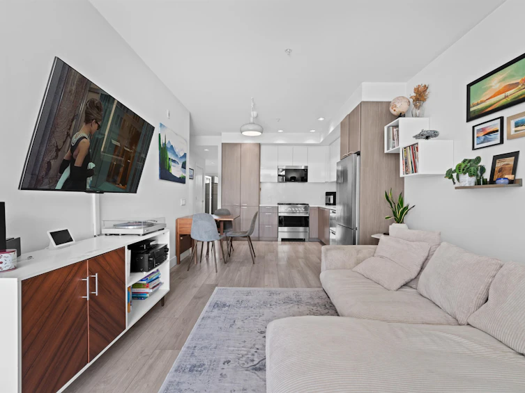 201-3420 St. Catherines Street, Vancouver, BC, V5V 3C4 - 12
